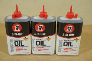 lot 298 image: Three 8oz Bottles 3-In-1 Multi-Purpose Oil