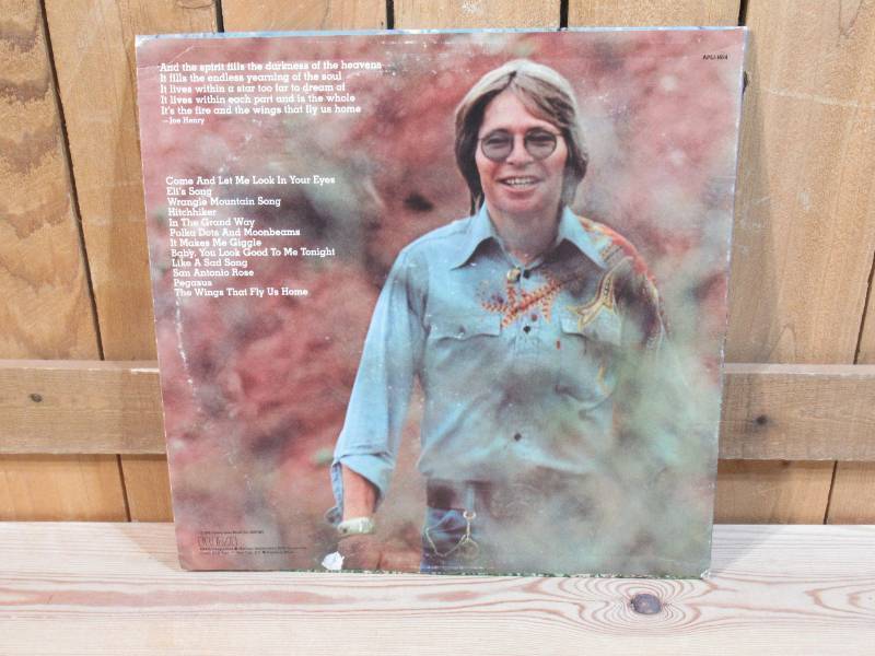 lot 88 image: John Denver - Spirit - 1976 - Vinyl Record