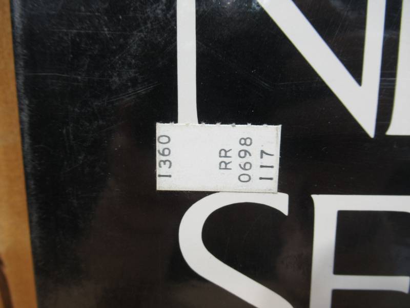 lot 380 image: Neil Sedaka - Neil Sedakas Greatest Hits - 1976 - Vinyl Record