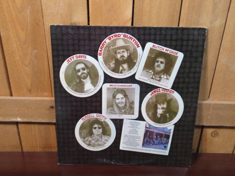 lot 468 image: Amazing Rhythm Aces - Too Stuffed To Jump - 1976 - Vinyl Record