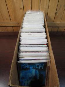 lot 4 image: Huge Assortment of Comics