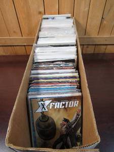 lot 8 image: Huge Assortment of Comics