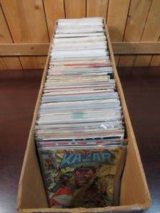 lot 11 image: Huge Assortment of Comics