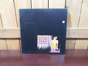 lot 46 image: Ricky Lee Jones - Girl At Her Volcano - 1983 - 10 Vinyl Record (78s)