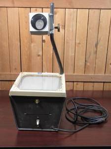 lot 143 image: Vintage 3M Overhead Projector