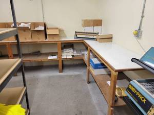 lot 42 image: Wood Corner Work Bench - Contents NOT Included