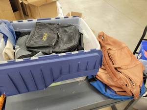 lot 59 image: Tote Full of New Assorted Bags