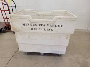 lot 18 image: Poly Rolling Cardboard Bin