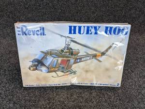 lot 521 image: Revell Huey Hog 148 Scale US Marines Helicopter Model - Sealed Box