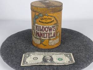 lot 562 image: Vintage Kildows Panetela Cigar Tin