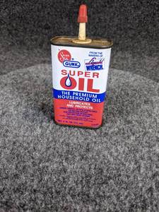 lot 485 image: Vintage Tin Liquid Wrench Super Oil 4oz Tin Can