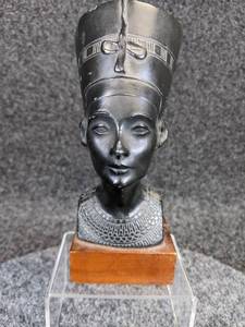 lot 510 image: Vintage Metal Nefertiti Bust Statue