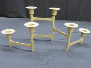 lot 6 image: VINTAGE MID CENTURY MODERN BRASS ARTICULATING CANDLE HOLDER