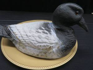 lot 10 image: VINTAGE ARIDUK GENERAL FIBRE CO. FIBER DUCK DECOY