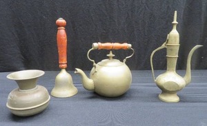 lot 12 image: SERIOUS BRASS LOT