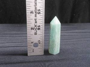 lot 19 image: GREEN QUARTZ