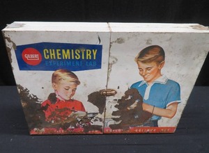 lot 28 image: GILBERT FUN WITH CHEMISTRY SET