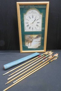 lot 37 image: VINTAGE WOODEN ARROWS IN QUIVER  VINTAGE CLOCK