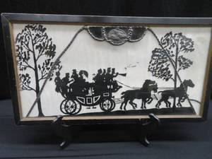 lot 52 image: REVERSE PAINTED SILHOUETTE WITH DECORATIVE LEAD