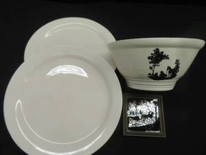 lot 53 image: SILHOUETTE HARKERWARE BOWL  SILHOUETTE ON FOIL