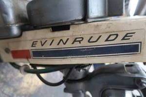 lot 86 image: VINTAGE EVINRUDE MATE TROLLING MOTOR