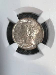 lot 10 image: 1945-S MERCURY DIME MS65 NGC