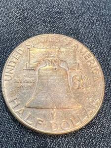 lot 65 image: 1961 US FRANKLIN HALF DOLLAR