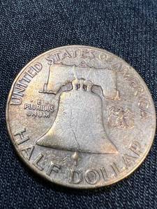 lot 84 image: 1951-D US FRANKLIN HALF DOLLAR