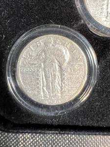 lot 102 image: 3 US STANDING LIBERTY QUARTERS IN AIRTITES