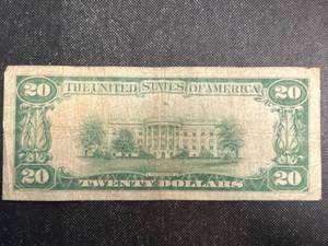 lot 117 image: 1928 US YELLOW SEAL $20 GOLD CERTIFICATE