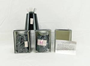 lot 38 image: Lot of 3 Vintage Stamp Dispenser Letter Scales