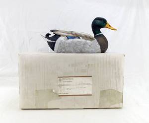 lot 96 image: Vintage Sample of The Danbury Mint Magnificent Mallard Duck Decoy based on David Maass Original Art