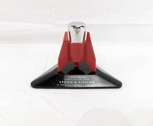 lot 7 image: Vintage Mid-Century Satel-Light Lighter