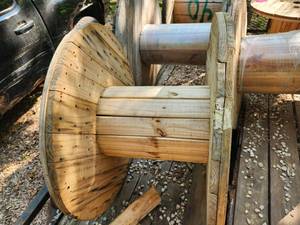 lot 9 image: Commercial Wood Wire Spool 26x42