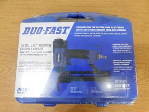 lot 59 image: New - Duo-Fast 18-Guage 14 Narrow Crown Stapler DuoFast Pneumatic Stapler DF1815S