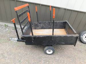 lot 67 image: Heavy hauler Garden Utility Trailer - 48 x 36 x 12