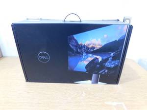 lot 104 image: New - Dell DELL-U2419H UltraSharp 24-Inch Screen Led-Lit Monitor