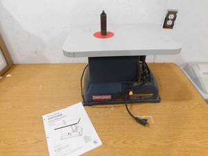 lot 109 image: Craftsman Oscillating Sander - Table Top