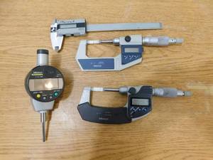 lot 116 image: (4) Mitutoyo Measurement Tools - Precision Tools