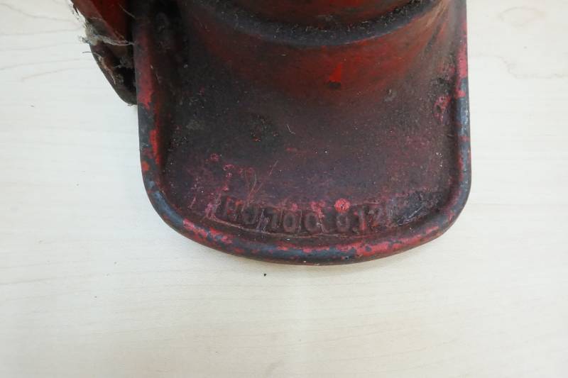 lot 185 image: hydraulic bottle jack