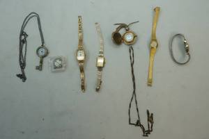lot 25 image: Watches