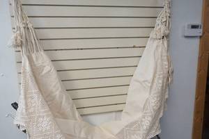 lot 136 image: hammock