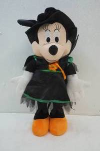 lot 148 image: Mini Mouse