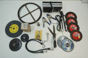 lot 181 image: grinding discssawblades
