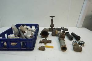 lot 184 image: plumbing fittings