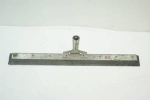 lot 231 image: squeegee