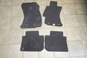 lot 247 image: Subaru floor mats