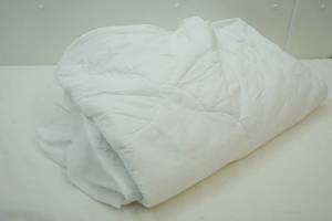 lot 267 image: bedding