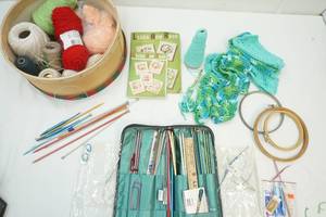 lot 293 image: knitting supplies