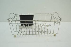 lot 390 image: dish rack